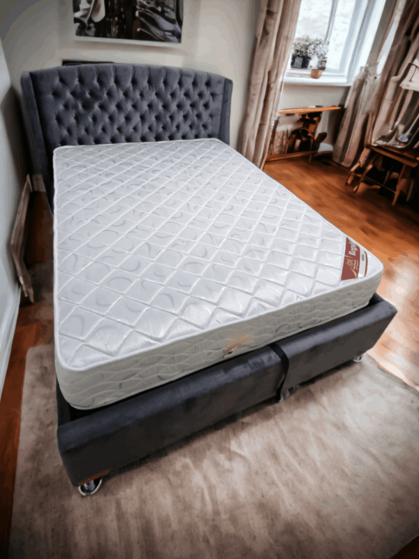 מיטה זוגית Paris כולל ארגז מצעים * אחרונה *