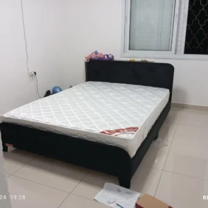 מיטה זוגית בד קטיפה שחורה בזול