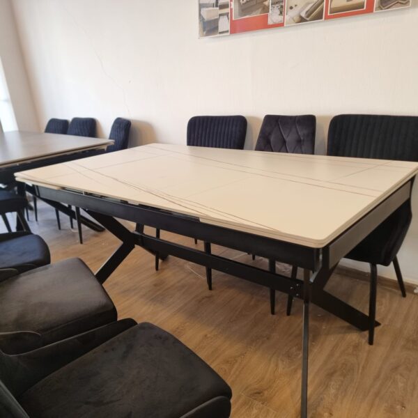 פינת אוכל נפתחת קרמית ice