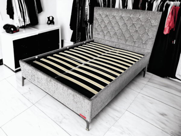 מיטה זוגית Toharכולל ארגז מצעים