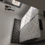 מיטה יהודית עם ארגז מצעים רגליים גבוהות צבע אפור כהה