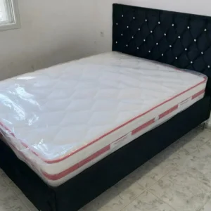 מיטה זוגית עם ארגז מצעים צבע שחור רגליים גבוהות - טוהר