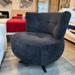 כורסא מסתובבת מעוצבת בד בוקלה צבע שחור