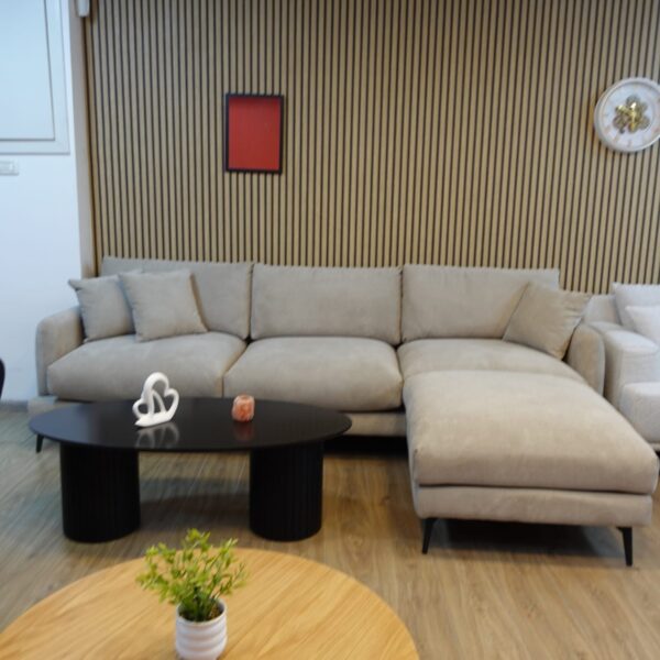 ⁦ספה מעוצבת ענקית ומפנקת מנוצות 🪶 - 280/96 Refaelo *אחרונה*⁩ – תמונה ⁦3⁩