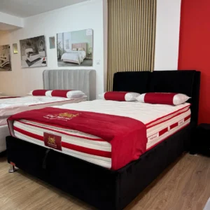 מיטה זוגית עם ארגז מצעים גדול רגליים גבוהות צבע שחור - זוהר