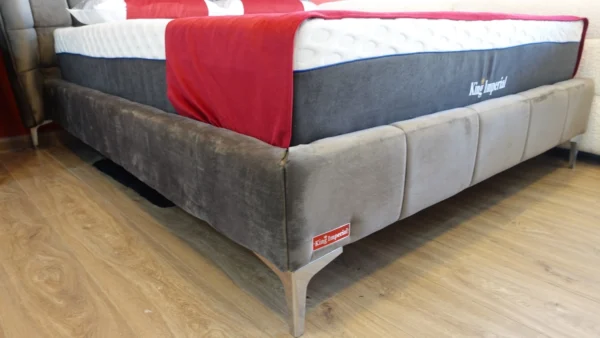 מיטה זוגית מריוט צבע אפור גליים גבוהות - חזקה