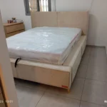 מיטה זוגית עם ארגז מצעים צבע שמנת רגליים גבוהות או רגליים נמוכות - שיק